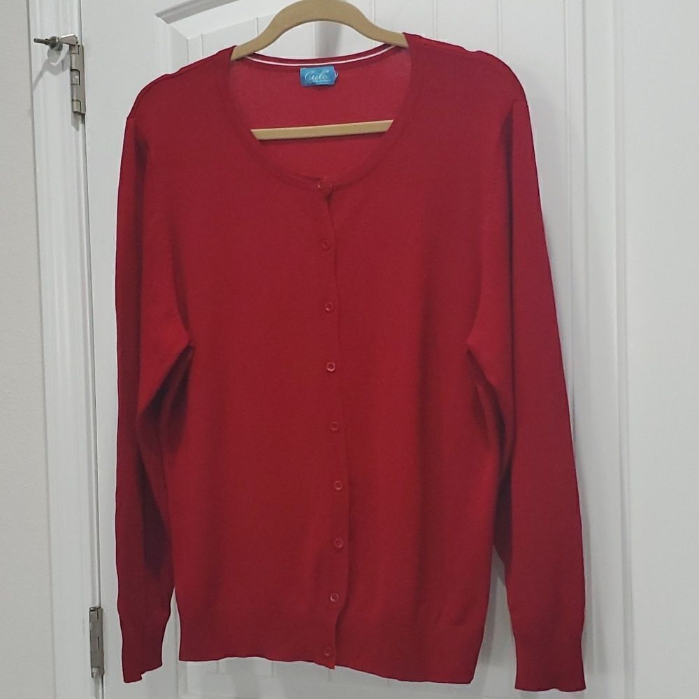 Cielo Deep Red Button Up Women’s Cardigan Sweater, Size 2XL